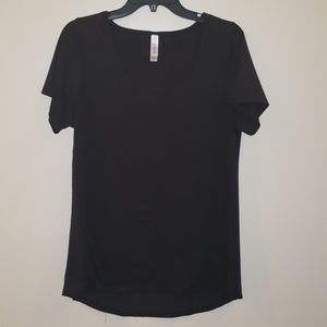 LuLaRoe 💋 Short Sleeved Solid Brown Shirt Tee Size Medium